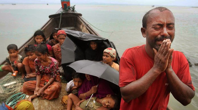 Myanmar General Blames Crisis On Rohingya ‘Extremists’