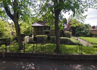 Surgeon Stabbed On Way In To Mosque In Manchester