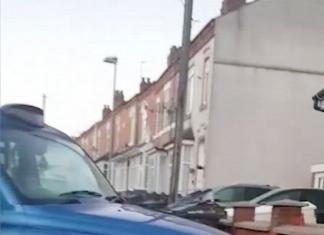 Taxi drives onto pavement in Sparkhill blocking local residents