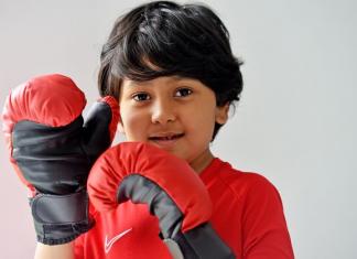 Youngster Sends Video Message to Heavyweight Champion