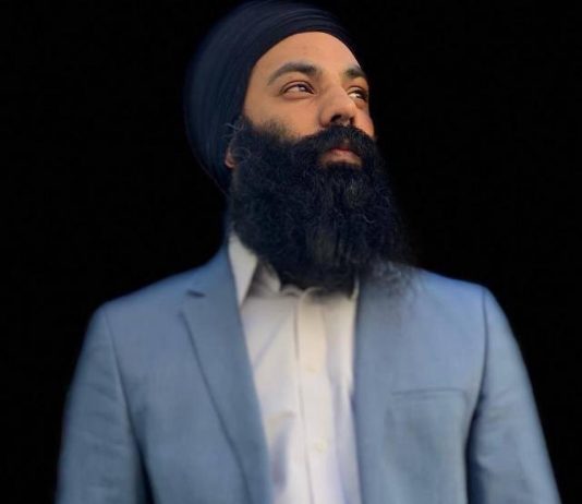 DROP THE KNIFE PICK UP THE DHOL